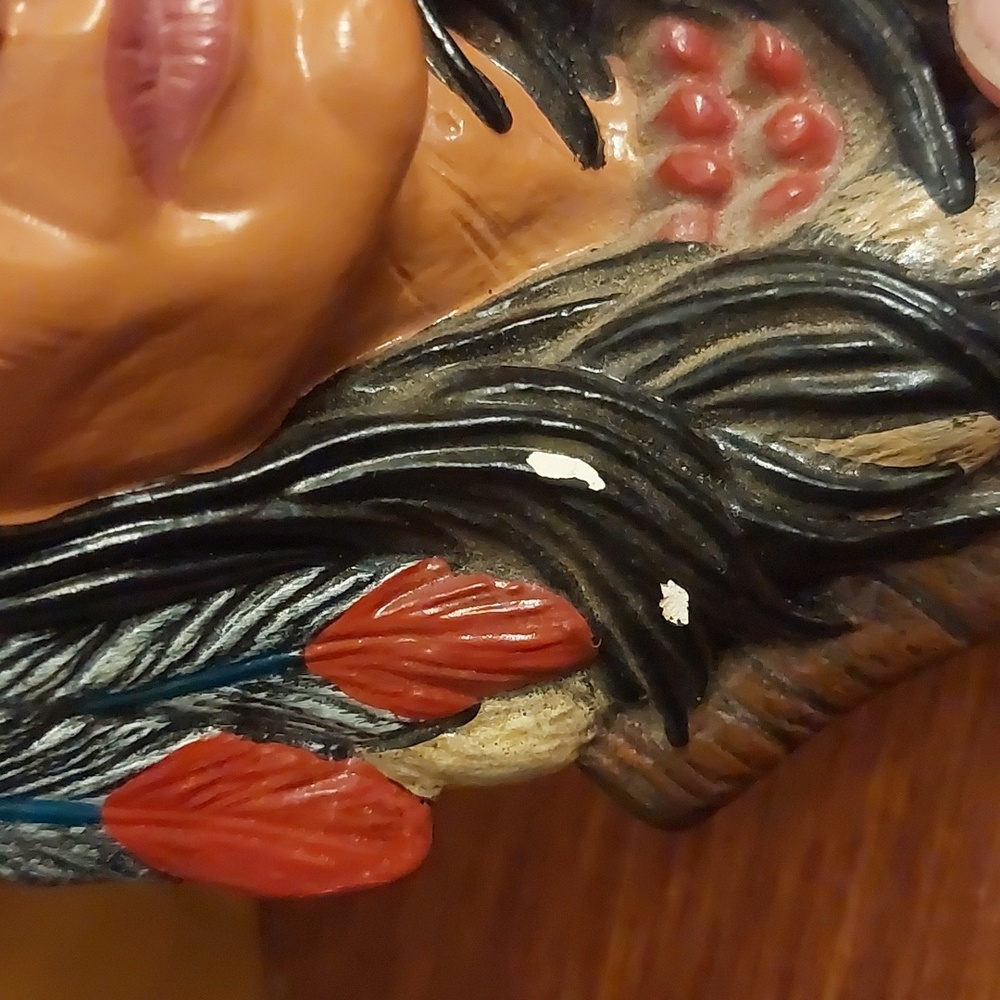 Set of 2 Vintage Indian Head Ceramic Busts - Picture 5 of 9